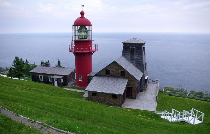 Le phare de Pointe-à-la-Renommée par Taguelmoust
