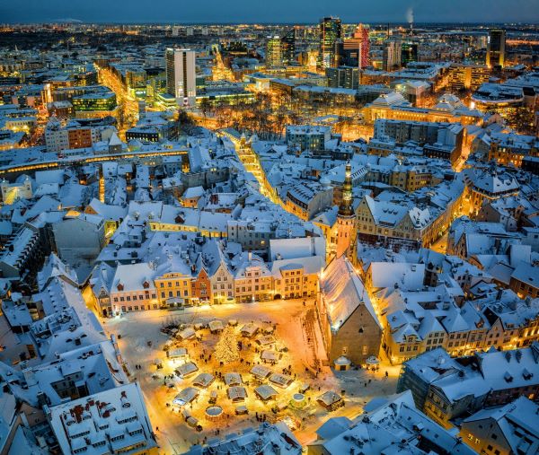 La vieille ville de Tallinn par Dmitry Sumin / Unsplash