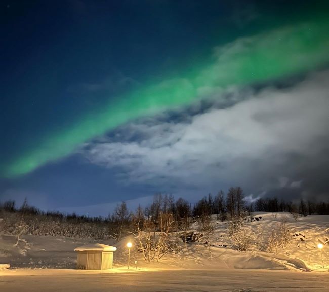 Aurore boréale en Laponie suédoise. Photo de Stephanie et Pierre-Marie T., janvier 2023