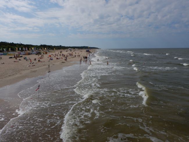 Vue de la très longue plage de sable de Palanga, Lituanie. Photo Nord Espaces