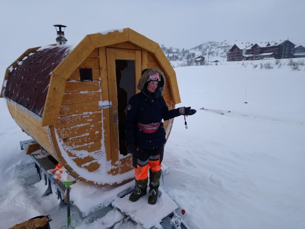 Sauna au bord d'un lac à Geilo. Photo Sébastien de Nord Espaces, février 2022