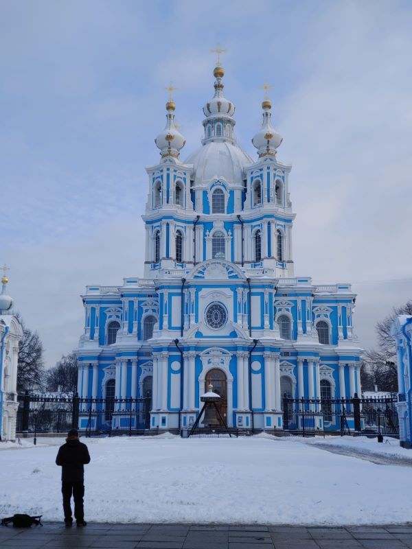 L'église de la Résurrection du couvent Smolny à Saint-Pétersbourg. Photo : Julia de Nord Espaces, janvier 2022