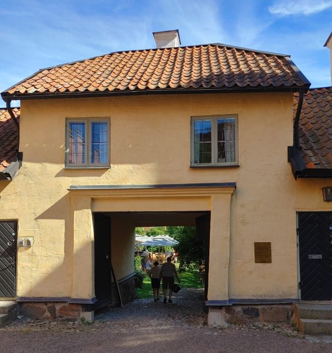 Un passage couvert à Uppsala. Photo Nord Espaces, août 2022