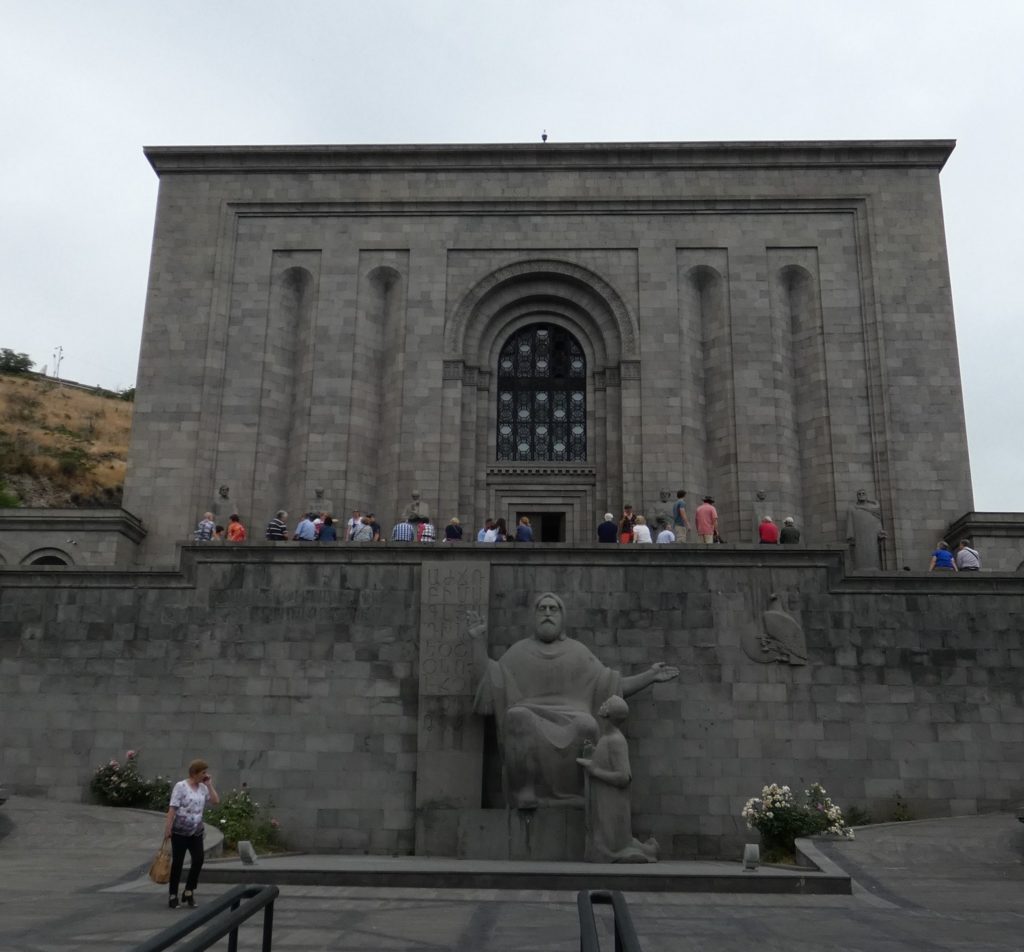 Le Matenadaran, Institut Machtots de recherches sur les manuscrits anciens, Erevan, juin 2019