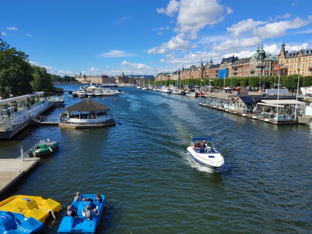 Plaisirs nautiques à Stockholm. Photo André de Nord Espaces, août 2022