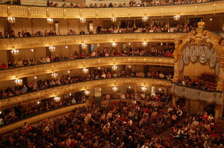 Blog Comment Choisir Sa Place Au Theatre Ou Quelles Sont Les Meilleures Places Nord Espaces